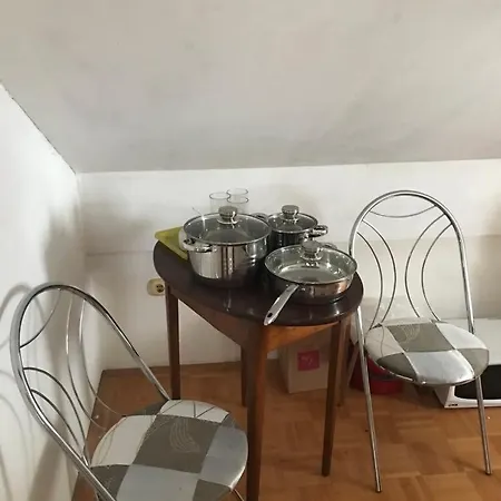 公寓 Apartma Lilijana